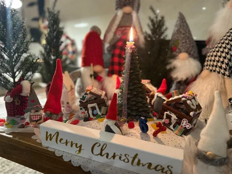 Cedarglen Homes' gingerbread house entry